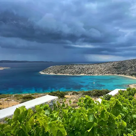 Meltemi Retreat Guest house Irakleia (Naxos)