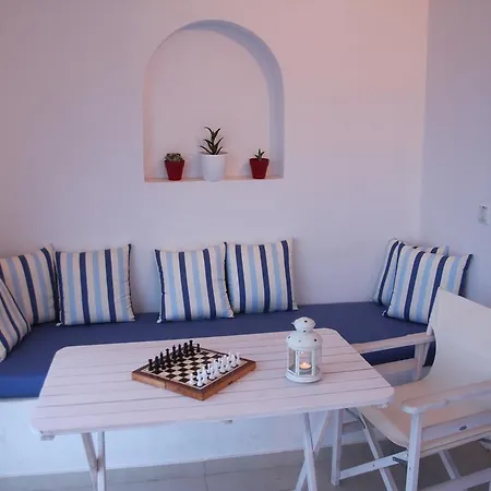 Meltemi Retreat Guest house